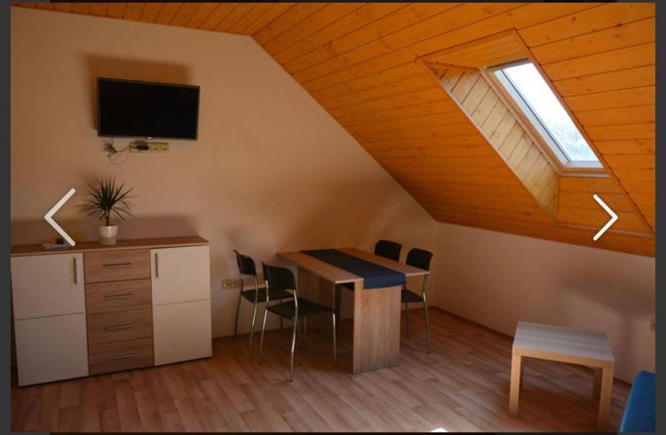 Apartmany Maruska Рокитнице над Ийзероу Екстериор снимка
